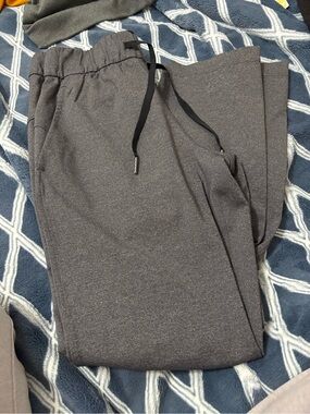 lululemon athletica women’s Dark Gray Drawstring Joggers